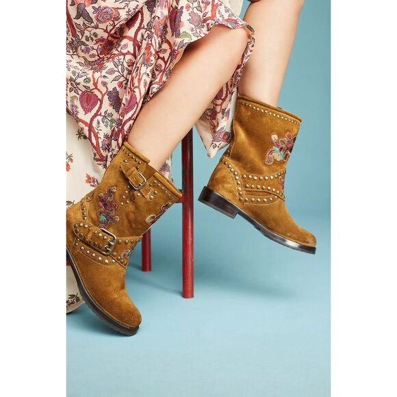 Frye Womens Nat Studded Flower Embellished Suede Engineer Boots Size 8 FITS 7.5 - Picture 1 of 10